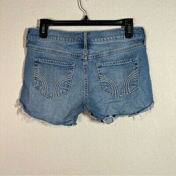 Hollister Low Rise Cut Off Denim Shorts Size‎ 27 - Picture 3 of 5